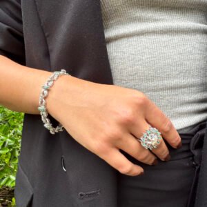 Pulsera de esmeraldas y diamantes – “Éclat du Jardin”