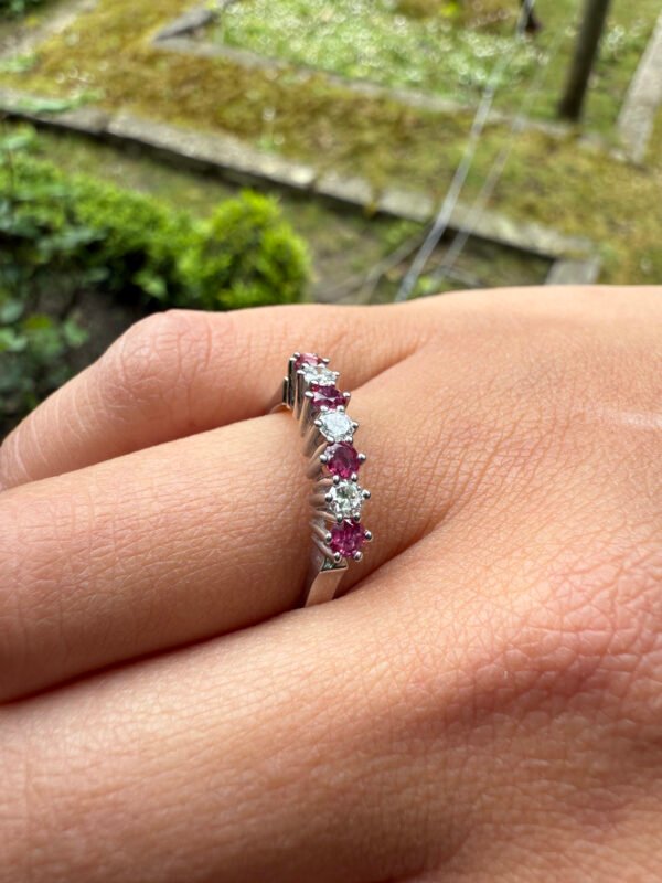 Anillo Rubí y Diamante Clásico - "Lumière Rouge"